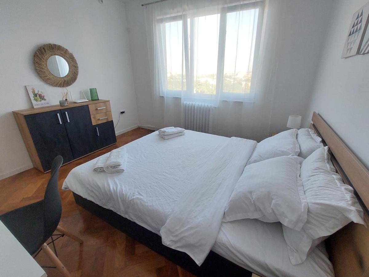 Eli'S Apartments -Ultracentral Near Palas 이아시 외부 사진